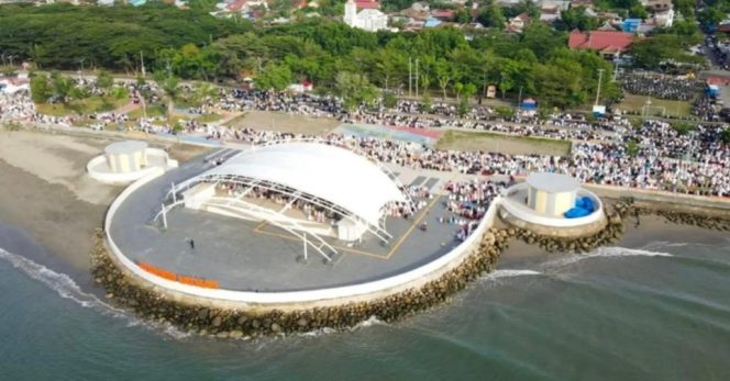 					Suasana Kawasan Pantai Merpati Bulukumba. (Foto: Ist/ Humas)