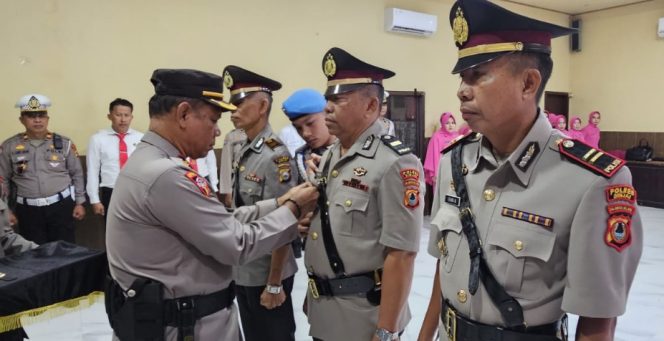 					Sertijab Tiga Kapolsek di Polres Sinjai. (Foto: Istimewa)