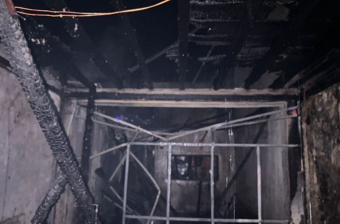 					Kondisi Rumah Warga Usai Dilalap Api. (Foto: Istimewa)