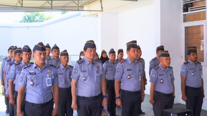 					Lapas Maros Ikuti Apel Bersama Kemenko Kumham Imipas, Fokus Tingkatkan Layanan Publik