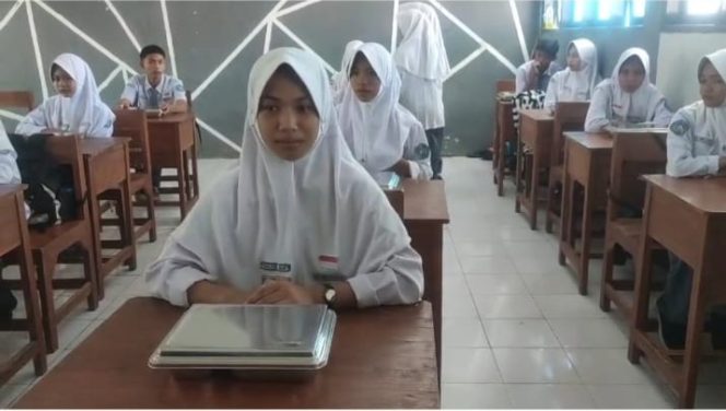 					Pemberian Makan Bergizi Gratis pada Siswa Sekolah. (Foto: Istimewa)