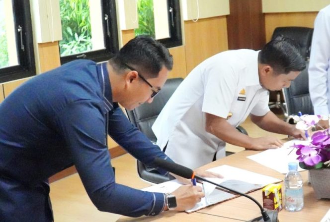 					Penandatanganan MoU Antara Pemkot dan PN Parepare. (Foto: Istimewa)