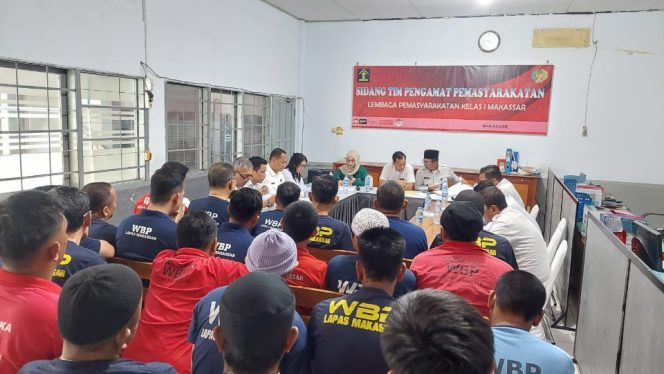					Warga Binaan Lapas Makassar Ikuti Sidang TPP. (Foto: Istimewa)