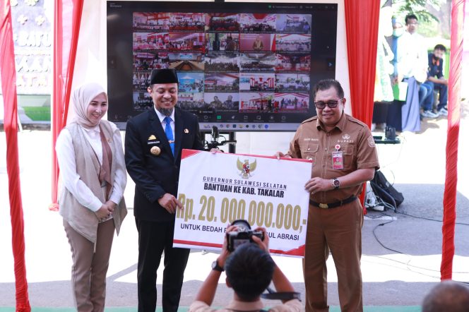 					Dorong Perekonomian Desa, Bupati Takalar bersama Gubernur Sulsel Hadiri Launching Koperasi Desa Merah Putih