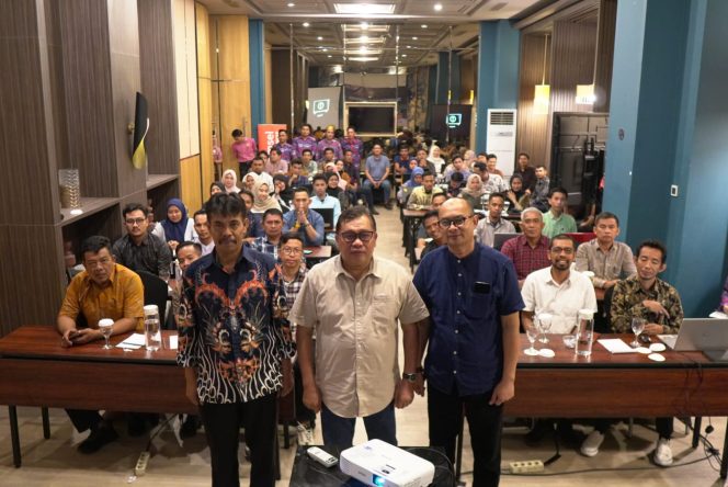 					Kapasitas Pemerintah Desa di Takalar ditingkatkan menuju Ekonomi Berdaya Saing Digital