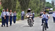 anak-sekolah