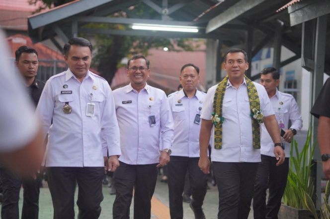 					Wamen IMIPAS Silmy Karim Apresiasi Lapas Makassar Sebagai Lapas Produktif Berbasis Keterampilan