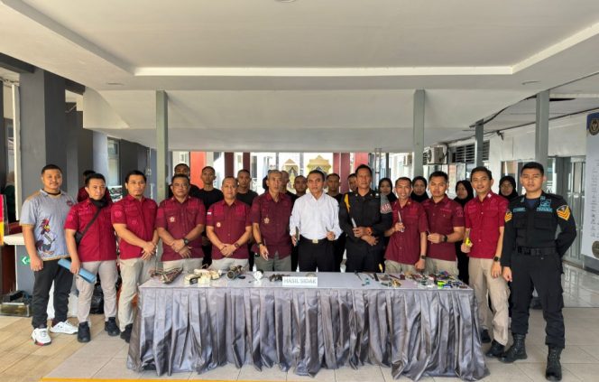 					Kalapas Makassar Pimpin Sidak Blok Hunian, Cegah Gangguan Keamanan Lapas