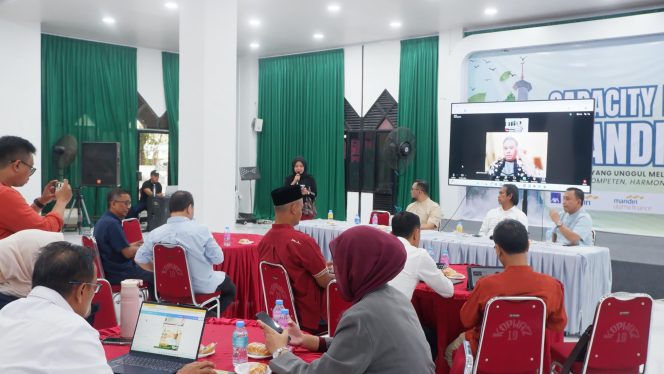 					Sharing Session Penguatan Media Penyiaran oleh Radio RAZFM di Masjid Al Markaz (dok)