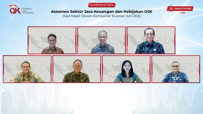 					Konferensi Pers Assesmen Sektor Jasa Keuangan dan Kebijakan oleh Dewan Komisioner OJK (dok.)
