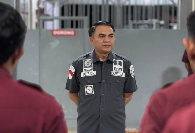 					Lapas Makassar Gencarkan Sidak, Temukan HP Rakitan dan Barang Terlarang