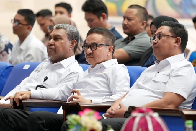 					Sekda Puji Disertasi Kepala Ombudsman Sulsel, Bisa Jadi Rujukan Cegah KKN