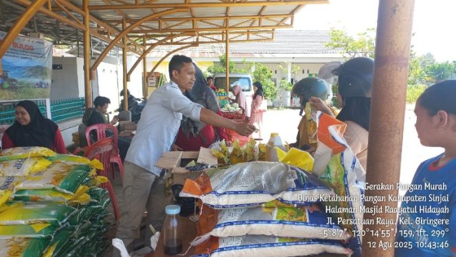 					Pemkab Sinjai Gelar Gerakan Pangan Murah Sambut HUT ke-80 RI