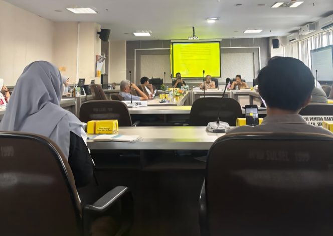 					RDP Aliansi Mahasiswa dan Masyarakat Sinjai Bersama Komisi D DPRD Sulsel. (Foto: Istimewa)