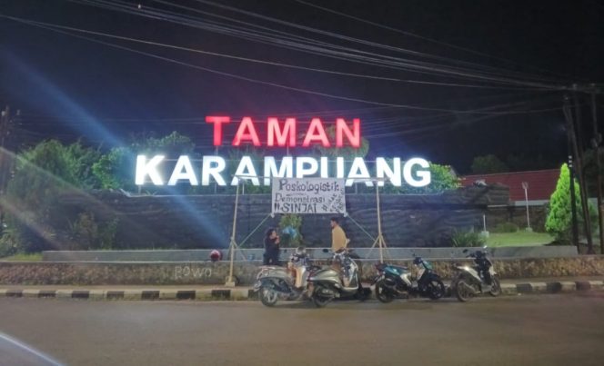 					Posko Logistik Persiapan Aksi OKP, Mahasiswa dan Masyarakat Sinjai. (Foto: Istimewa)