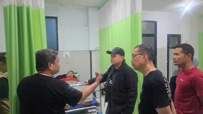 					Wali Kota Jenguk Pegawai Korban Tragedi Pembakaran Gedung DPRD Makassar