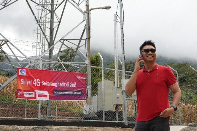 					Sinyal 4G Telkomsel kini hadir di Desa Harapan, Kabupaten Barru salah satu titik blankspot di Sulawesi Selatan (dok)