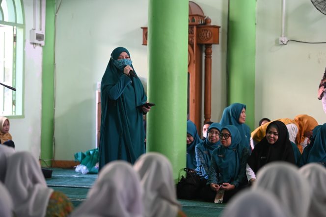 					Ketua PKK Sulsel Naoemi Octarina (dok)