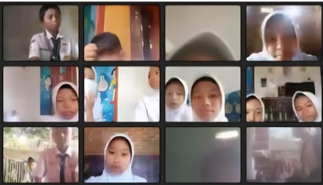 					Pembelajaran Daring SMPN 21 Sinjai Tetap Lancar Meski Ada Kendala Jaringan