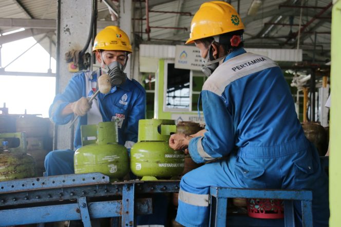 					Pertamina Patra Niaga Tambah 521.920 Tabung LPG 3 Kg Momen Maulid di Wilayah Sulawesi