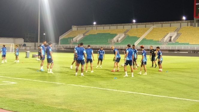 					Official Training PSM Makassar du Stadion GBH Parepare. (Foto: Berita.News)