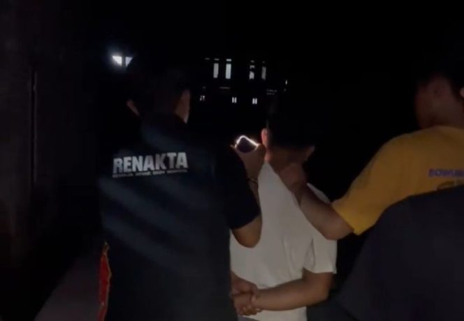 					Polisi di Selayar Mengamankan Pemuda Mabuk Hunuskan Badik. (Foto: Istimewa)