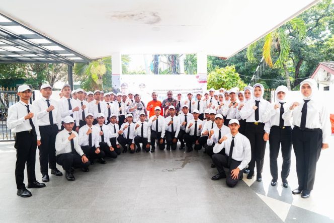 					Lepas Calon Praja IPDN Angkatan XXXVI, Gubernur Sulsel Tekankan Integritas 