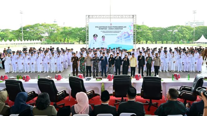 					Pelantikan Lurah dan Kepala Seksi lingkup Pemkot Makassar(dok)