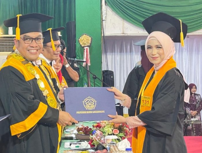 Wisuda