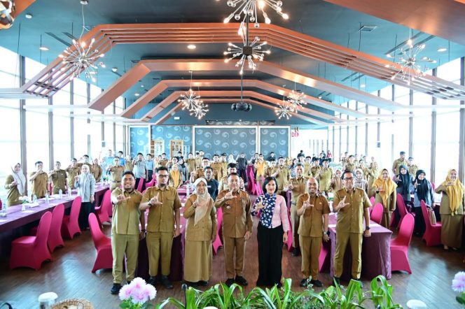 					FGD Kominfo Makassar Perkuat Standar Layanan dan SLA Lontara+