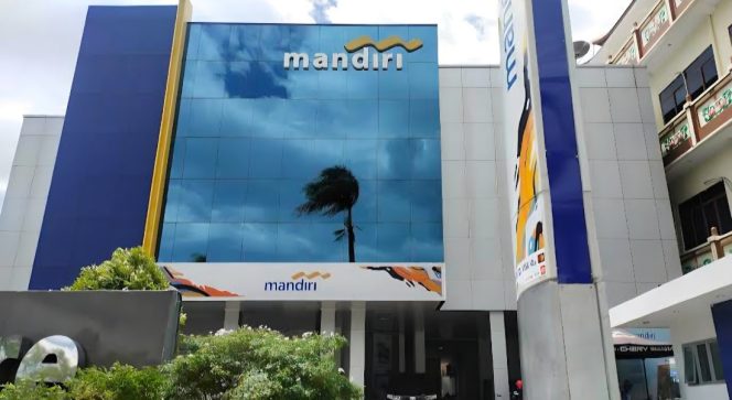 					Kantor Cabang Bank Mandiri Kota Parepare. (Foto: Berita.News/ Wahyu)