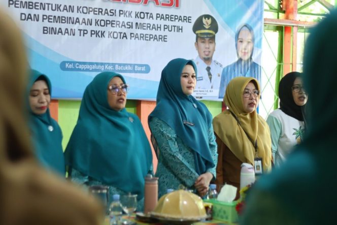 					Ketua TP PKK Parepare Dukung Pembentukan dan Pembinaan Koperasi PKK oleh TP PKK Sulsel