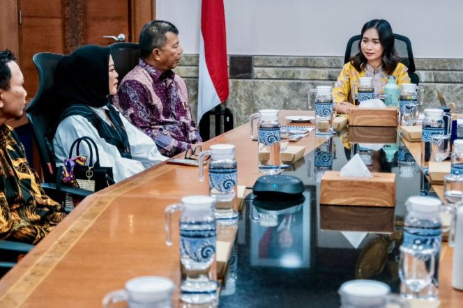 					Bupati Bulukumba Audiensi dengan Wamen Pariwisata Bahas Penguatan Sektor Wisata Bahari