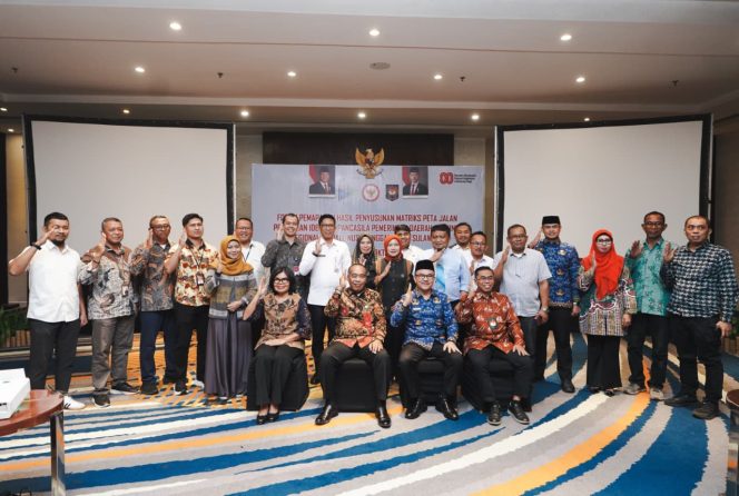 					Forum Pemaparan Hasil Penyusunan Matriks Peta Jalan Pembinaan Ideologi Pancasila Pemerintah Daerah Provinsi Regional III (Bali, Nusa Tenggara, dan Sulawesi) di Hotel Four Points by Sheraton Makassar (Dok)