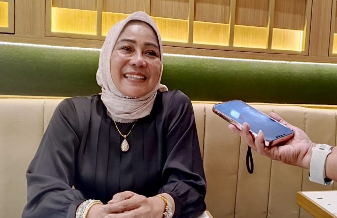 					Kepala Disperidagkop UKM Pemprov Kalimantan Utara (Kaltara) Dr. Hj. Hasriyani, SH,. MM saat ditemui di Kota Makassar (dok)