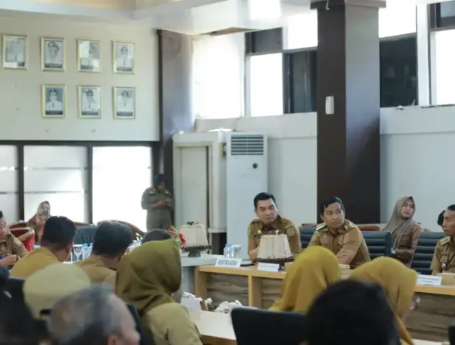 					Bupati Tekankan Percepatan Digitalisasi Desa, Optimalisasi Pajak, dan Layanan Publik