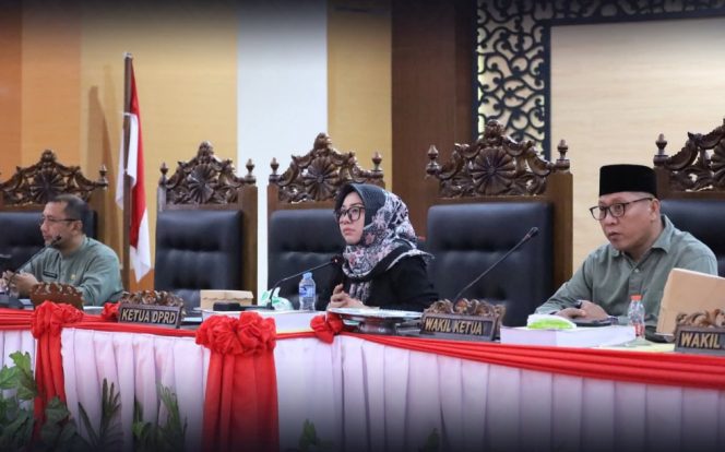					Banggar DPRD Bulukumba Ragu Data Pajak dan Retribusi Daerah, Rapat Pembahasan APBD Diskors