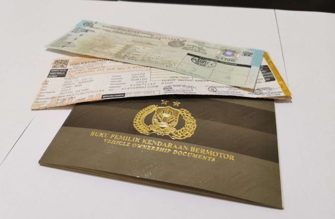 					Ilustarsi STNK dan BPKB Kendaraan. (Foto: Int)