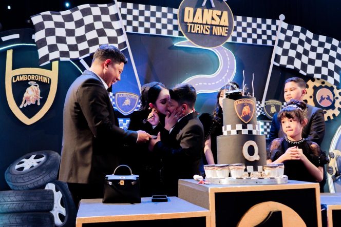 					Lamborghini untuk Anak 9 Tahun Hebohkan Jagat Maya, Kontennya Meledak 2 Juta View Sehari