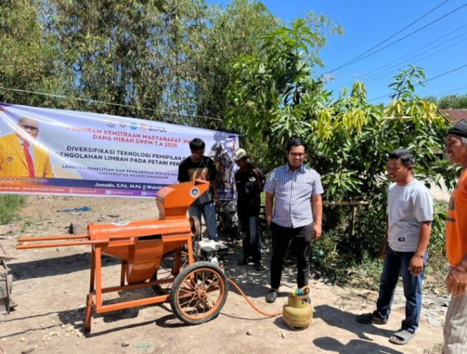 					Kelompok Tani Desa Campagaya Galesong Dapat Bimbingan Diversifikasi Teknologi dari Dosen UNM