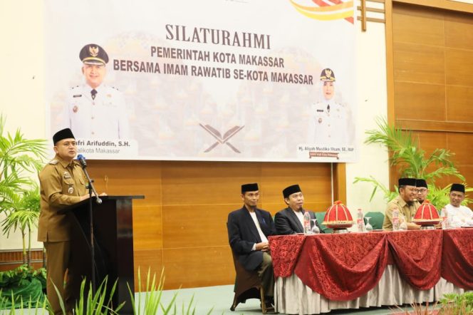 					Wali Kota Makassar Beri Jaminan Hari Tua Para Imam Masjid Rawatib