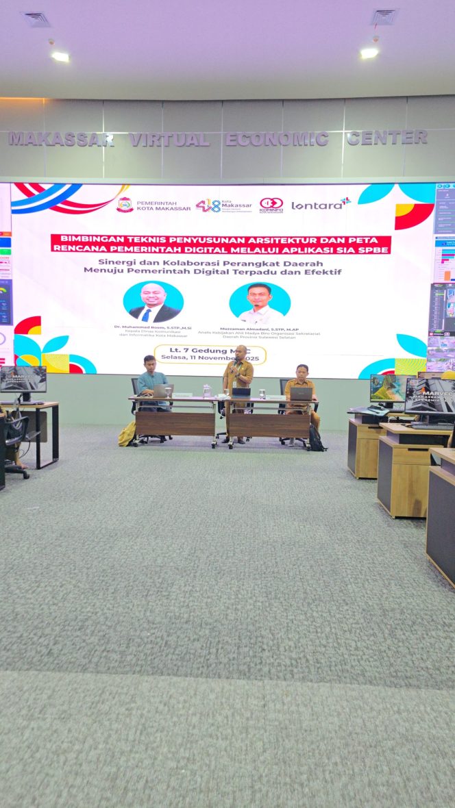 					Dinas Kominfo Makassar Lewat Bimtek SIA SPBE Perkuat Transformasi Digital