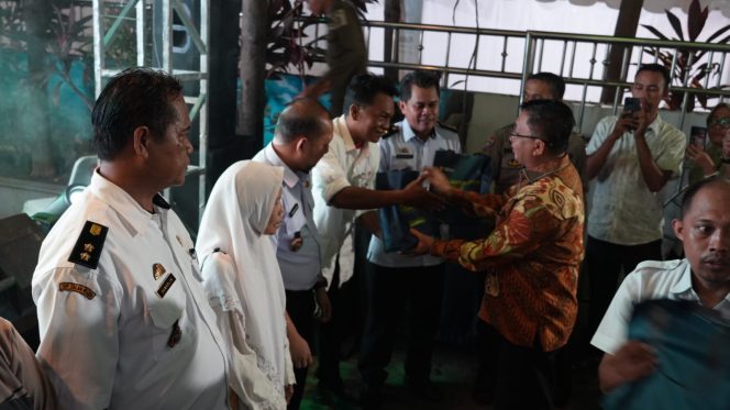 					DLH Makassar Apresiasi 14 Tokoh Inspiratif Pengelolahan Kebersihan