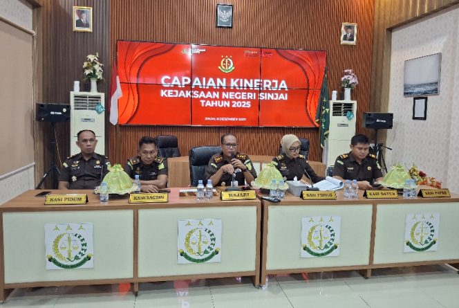 					Press Release Capaian Kinerja Kerjari Sinjai Tahun 2025. (Foto: Berita.News/ Syarif)