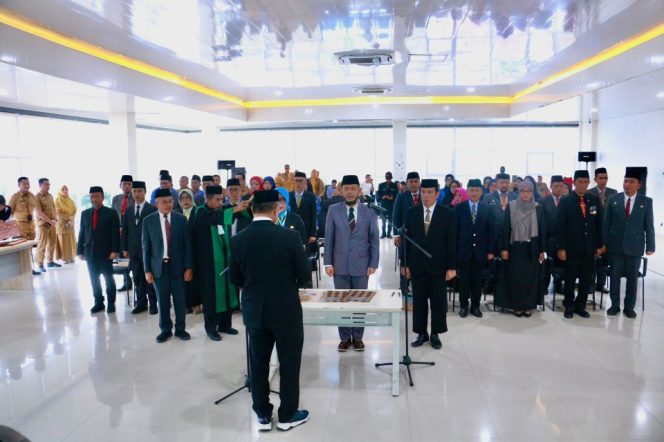 					Bupati Bulukumba Lantik Puluhan Pejabat Eselon II, Berikut Nama dan Jabatannya
