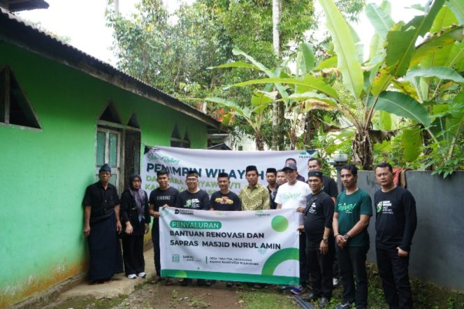 					Pegadaian Kanwil VI Makassar serahkan bantuan renovasi Masjid di Desa Tanah Towa Kajang Bulukumba (dok)