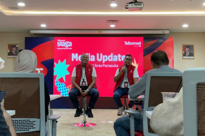 					Media Update Telkomsel Area Pamasuka Siaga Natal dan Tahun Baru (NARU) (dok)