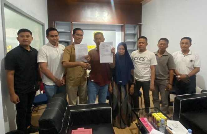 					Mediasi Polemik Penutupan SDN 124 Tambolongan Timur di Polres Selayar. (Foto: Ist)