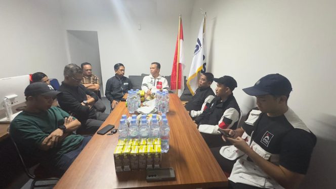 					Ketua JMSI Sulsel saat menerima kunjungan pengurus PSI besutan Kaesang Pangarep (dok)