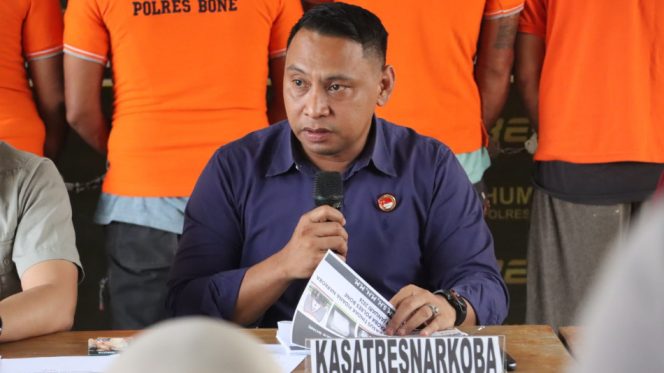 					Kepala Satuan Reserse Narkoba Polres Bone, IPTU Irham. (Foto: Ist)